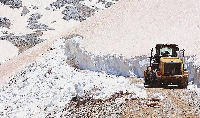 Antalya’da Haziran ayında karla mücadele çalışması