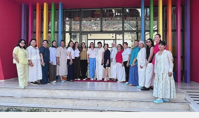 Kazakistanlı öğretmenlerden belediye kreşine ziyar