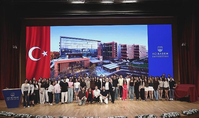 Pet Şişeden Laboratuvar Önlüğüne