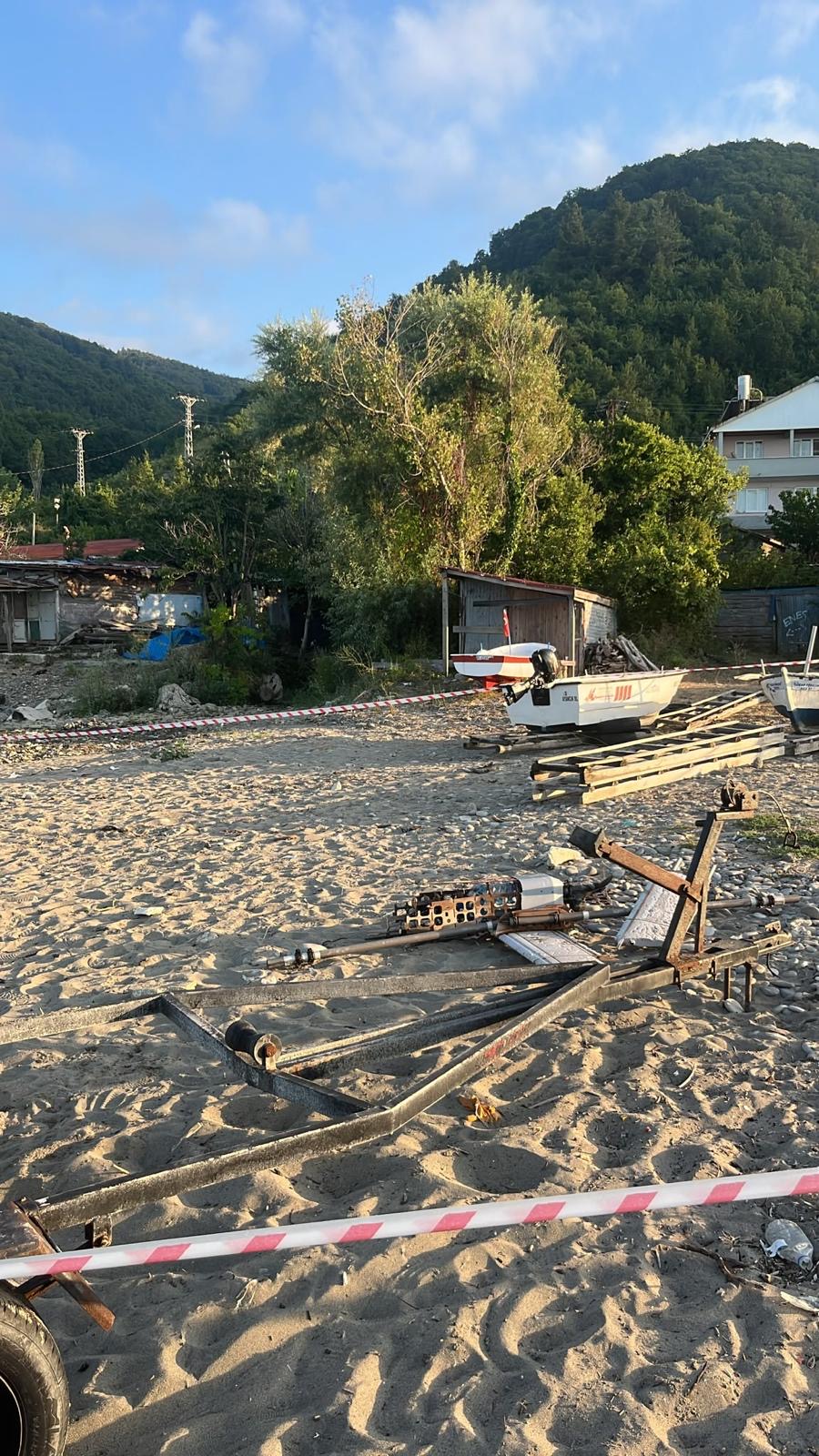 Ayancık’ta İHA Olduğu Değerlendirilen Cisim Bulundu